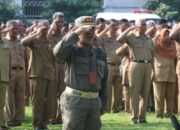 Refleksikan Momentum Idul Fitri 1445 H, Ribuan Pegawai Pemkab Jombang Tertib Ikuti Apel Kerja Pasca Libur Lebaran