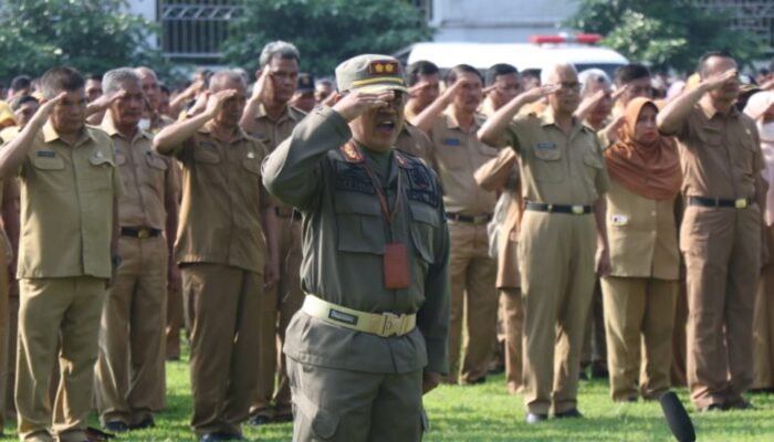 Refleksikan Momentum Idul Fitri 1445 H, Ribuan Pegawai Pemkab Jombang Tertib Ikuti Apel Kerja Pasca Libur Lebaran