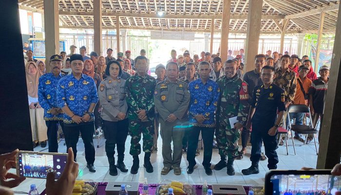 Sinergitas TMMD 122 Kodim 0809/Kediri dan Badan Bea Cukai  Edukasi warga Pagung tentang UU Cukai