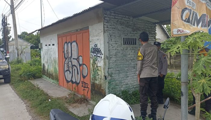 POLISI JOMBANG GERAK CEPAT ATAS LAPORAN HINGGA SELAMATKAN BAYI TEMUAN 3 WhatsApp Image 2025 02 02 at 5.15.08 PM 1