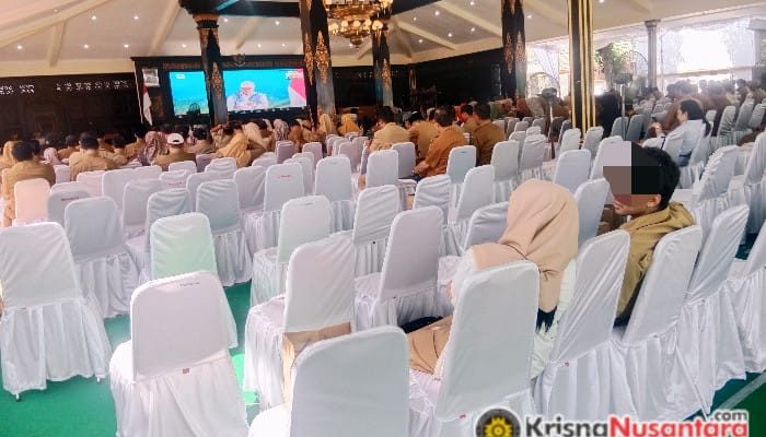 Pejabat Jombang Abaikan Peluncuran Kopdeskel, Integritas Birokrasi Disorot