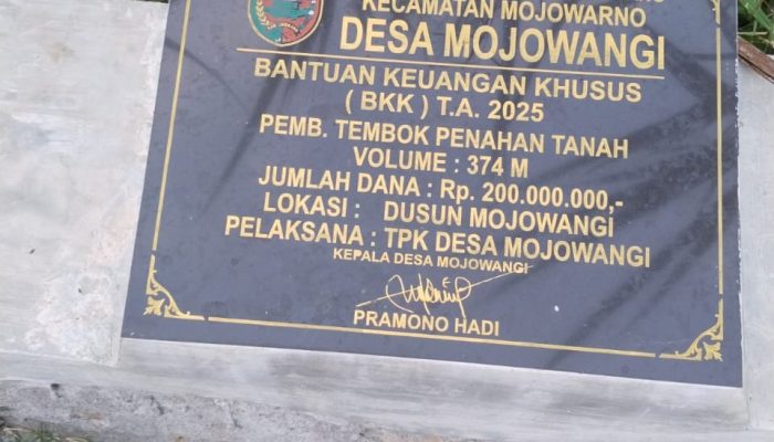 Proyek TPT Desa Mojowangi TA 2025: Baru Dibangun, Sudah Retak Parah, Kualitas dan Pengawasan Dipertanyakan