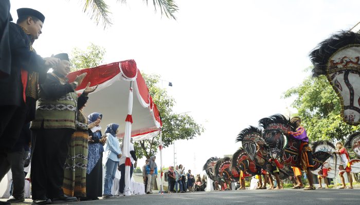 Jaranan Dor Pada Kirab Budaya Warnai Minggu Pagi Warga Jombang