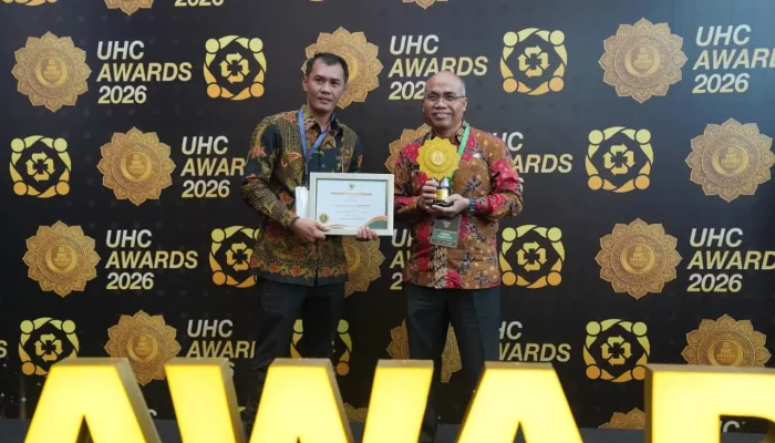 Pemkab Kediri Raih Penghargaan UHC Pratama dengan Capaian 98,72 Persen