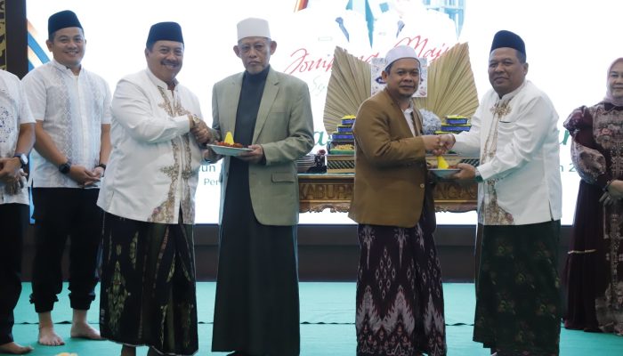 Genap Setahun memimpin, Warsubi–Salman terus memperkuat kebersamaan dan mendorong kemajuan Jombang lewat aksi nyata yang dilandasi ikhtiar dan doa.