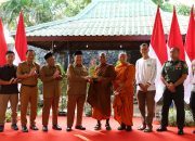 Bupati Jombang Warsubi Menyambut 57 Bhikkhu Walk For Peace 2026