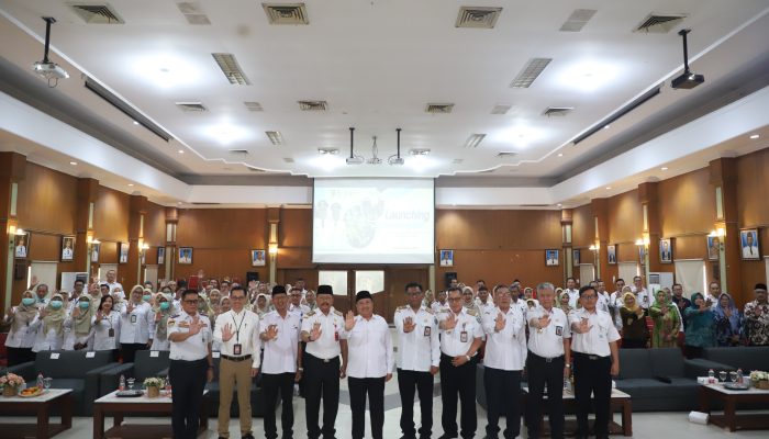 Pemkab Jombang Meluncurkan Perbup Skrining Aktif Dan Gerakan “Jombang SAE” Untuk Eliminasi TBC.