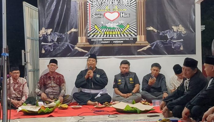 Tasyakuran Warga Baru PSHT Rayon Karangdagangan Berlangsung Khidmat Dan Penuh Persaudaraan