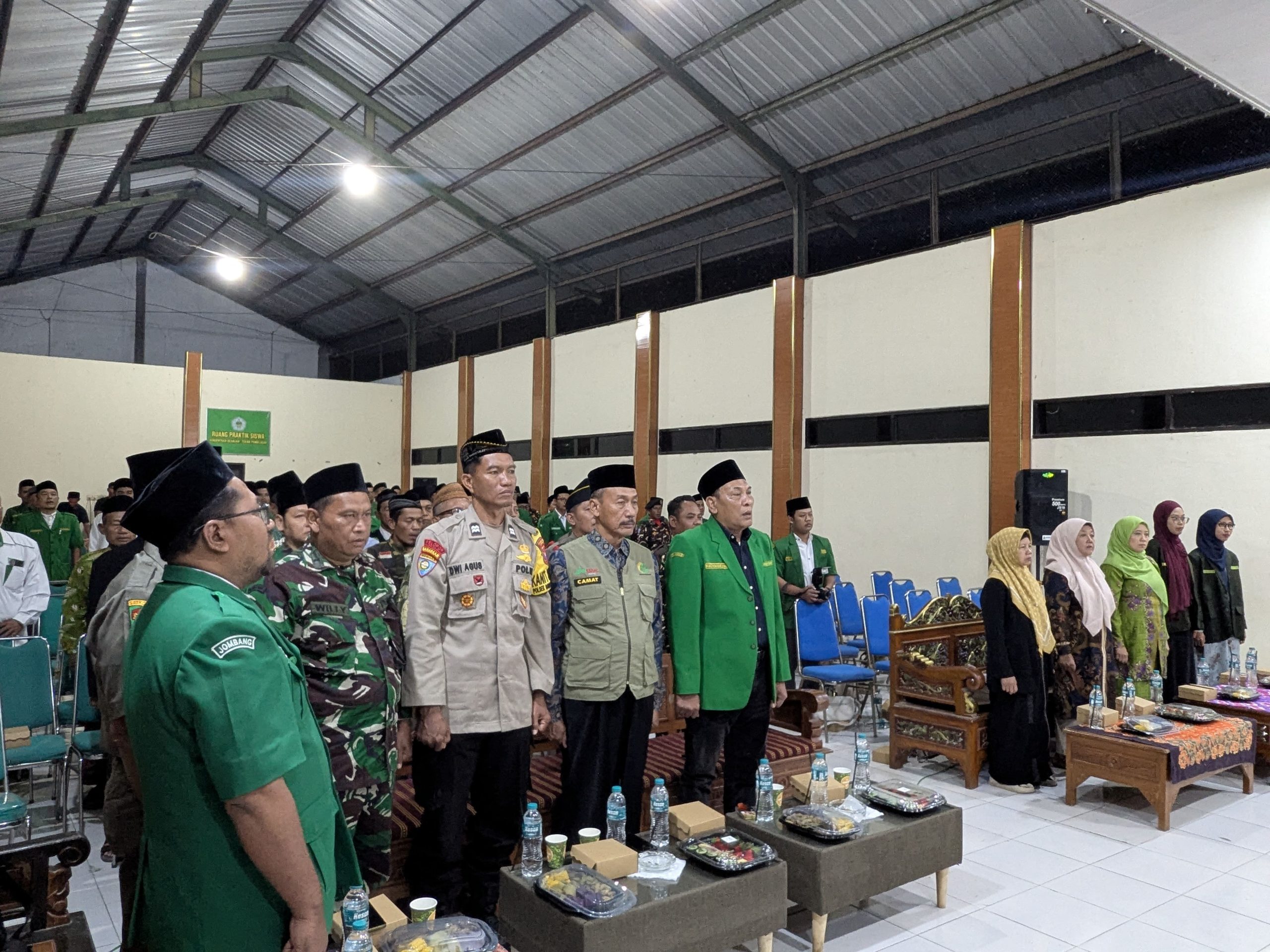 Kukuhkan Kepengurusan Baru, PAC dan PR GP Ansor Bandarkedungmulyo Siap Bergerak Mandiri dan Jaga Ghiroh Perjuangan 4 1000480424 scaled
