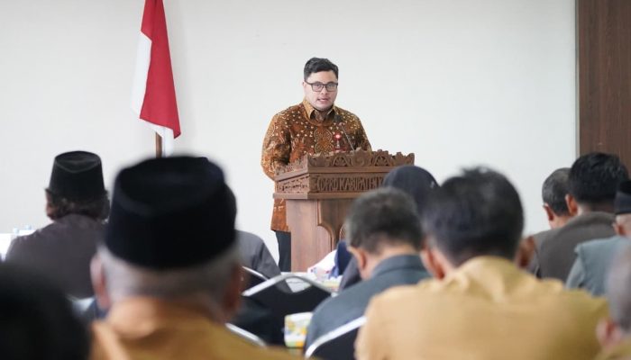 Bupati Kediri Mas Dhito Ajak Doa Bersama untuk Korban Bencana NTT dan Sumatra