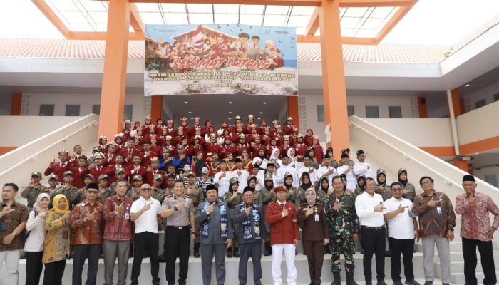 Bupati Warsubi Resmikan Gedung Baru SRT 1 Jombang, Tanda Dimulainya MPLS Tahun Ajaran 2026/2027