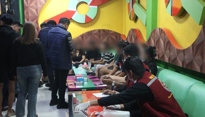 Polres Blitar Kota Gelar Operasi Gabungan Razia Narkoba, Satu Pengunjung Dinyatakan Positif