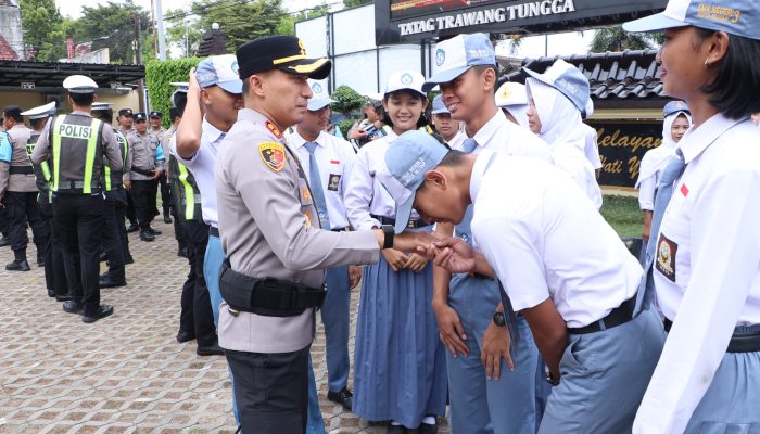 Wujudkan Sekolah Ramah Anak, Polres Blitar Kota Resmi Siagakan Satgas Polisi Jogo Sekolah