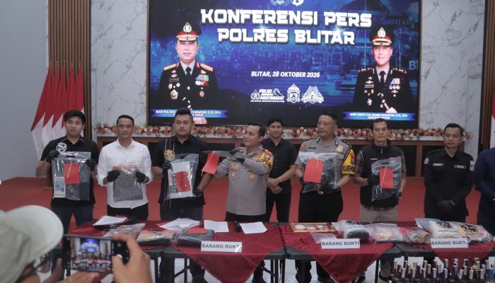 Polres Blitar Ungkap 13 Kasus Curat, Curanmor, Dan Curas, Amankan 12 Tersangka